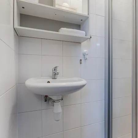Cuyp 3*