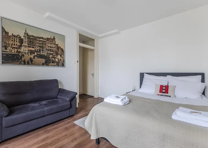 Cuyp Casa de hóspedes 3*